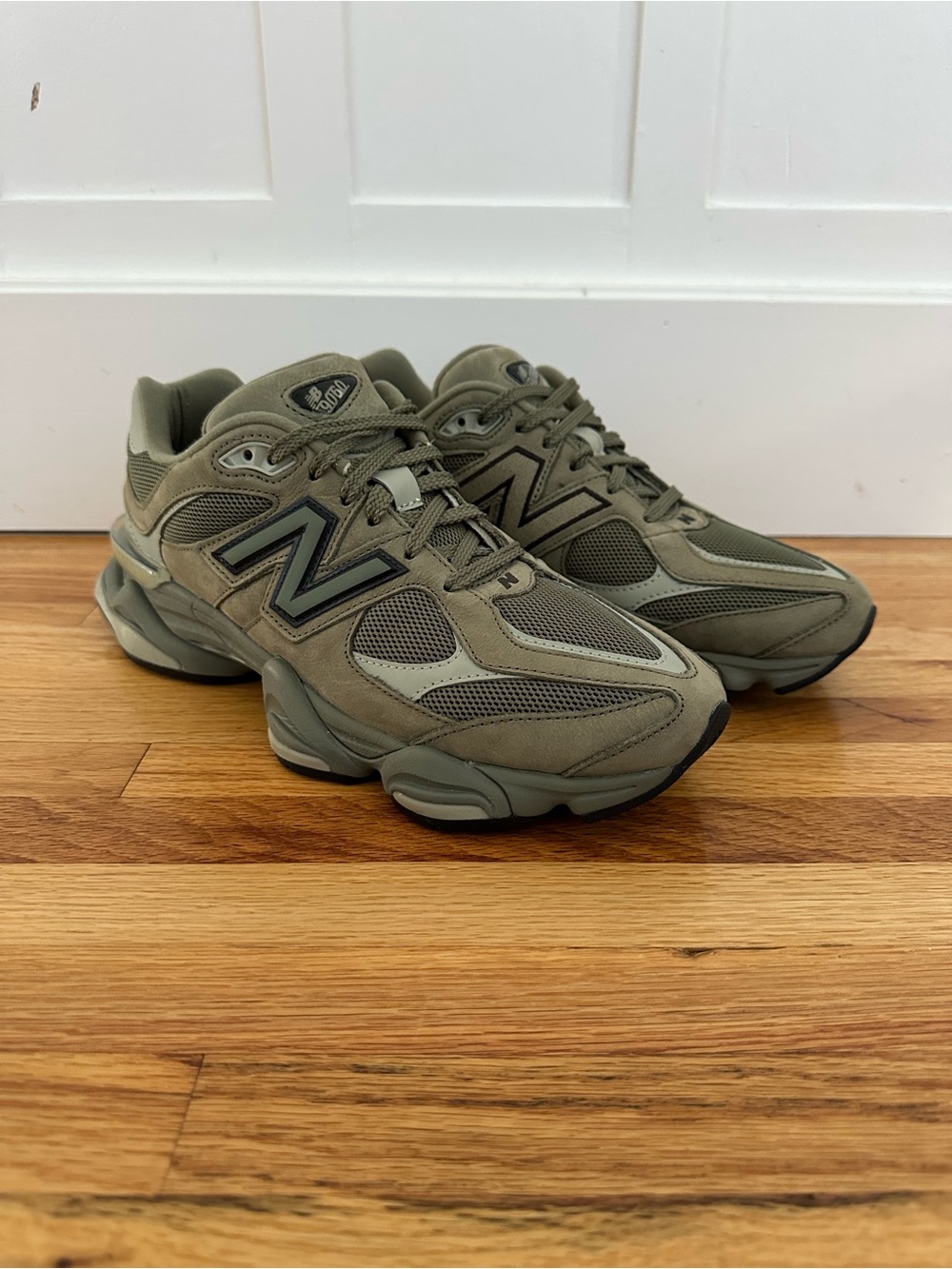 New Balance Men's 9060